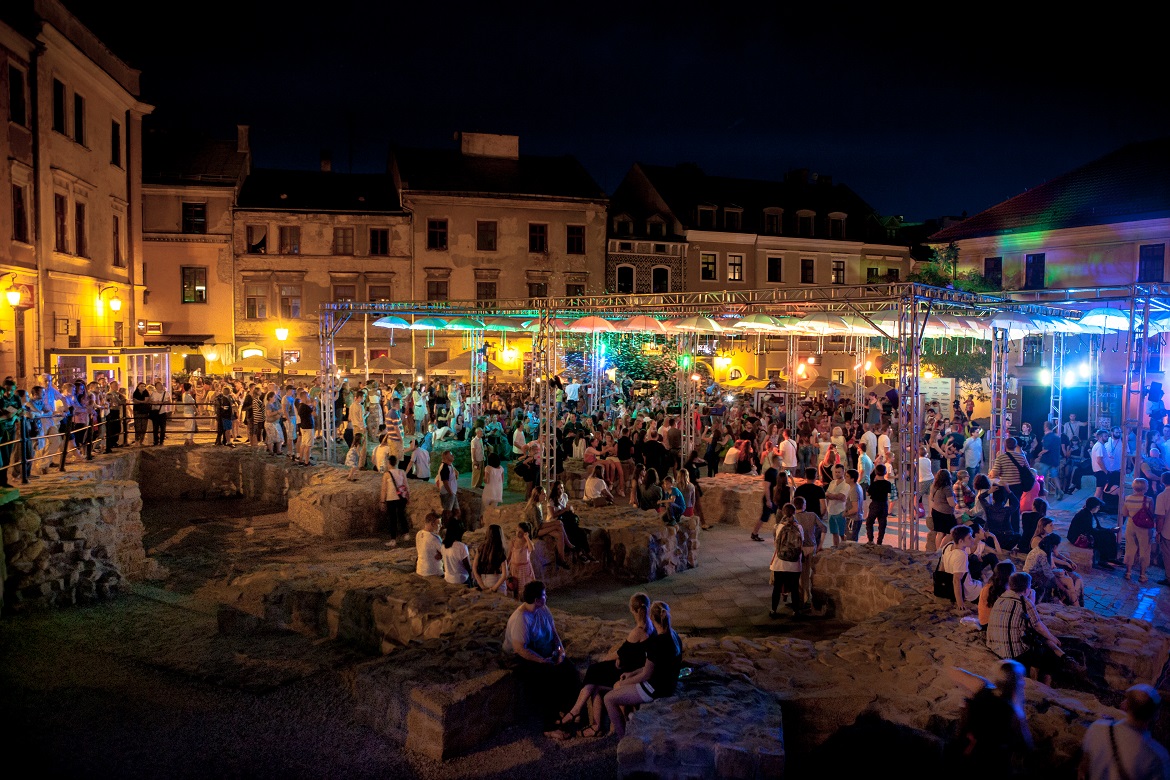 Carnaval Sztukmistrzów