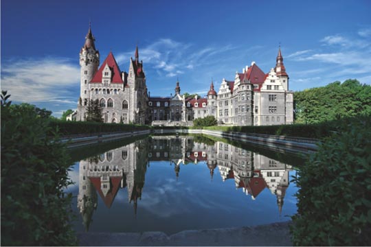 Mosznan linna kuuluu Euroopan kauneimpiin!